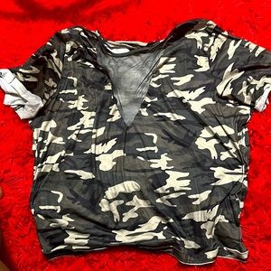 Plus camo mesh rolled tee
